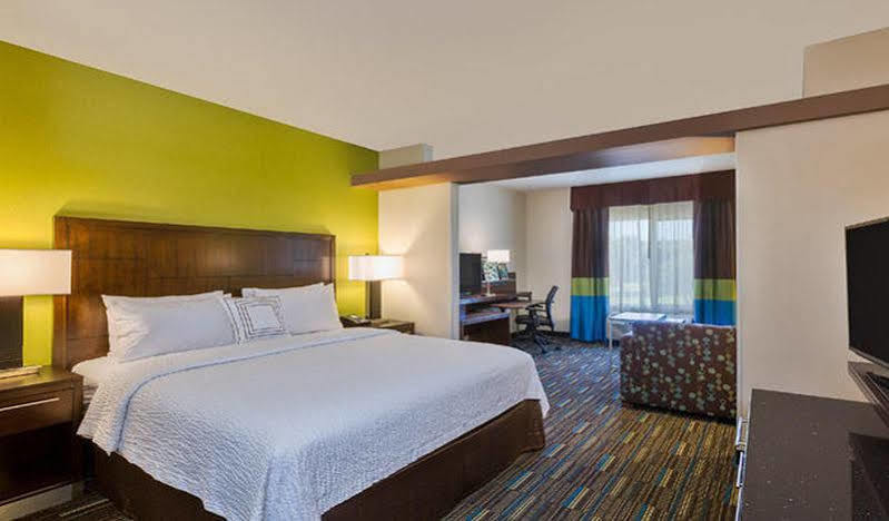 Fairfield & Riverside Corona/norco Hotel Norco